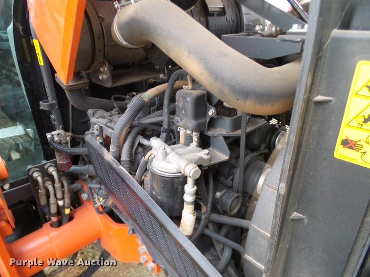 image for item DD1495 2014 Kubota L5460HSTC MFWD tractor