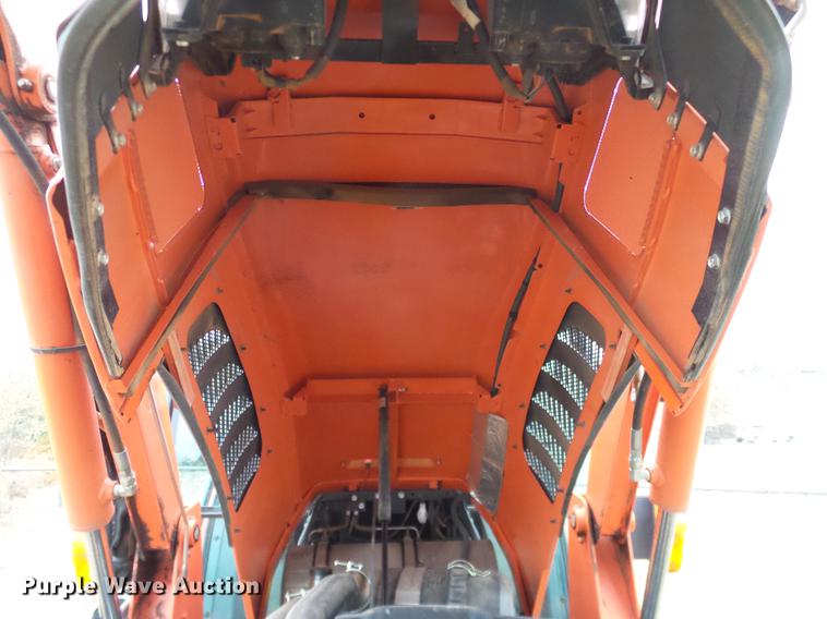 image for item DD1495 2014 Kubota L5460HSTC MFWD tractor