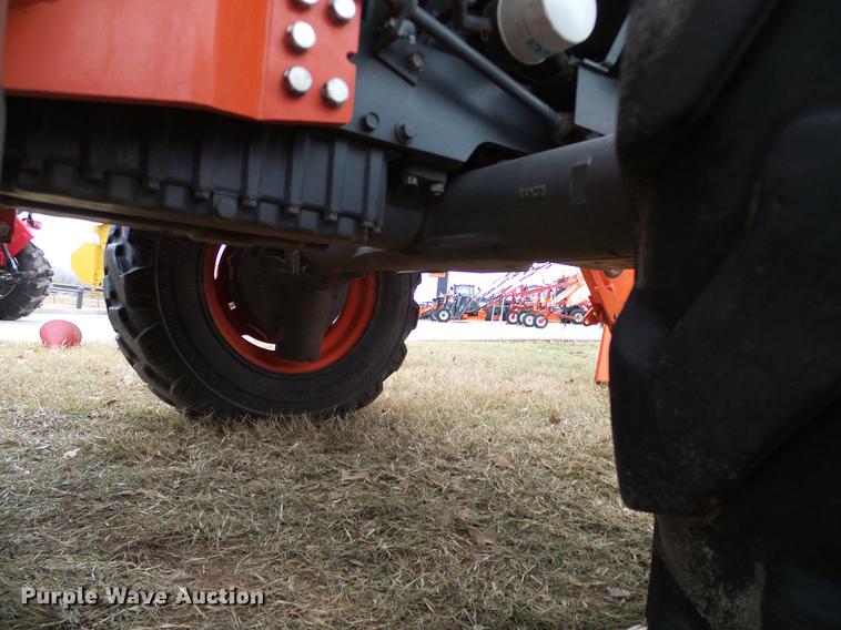 image for item DD1495 2014 Kubota L5460HSTC MFWD tractor