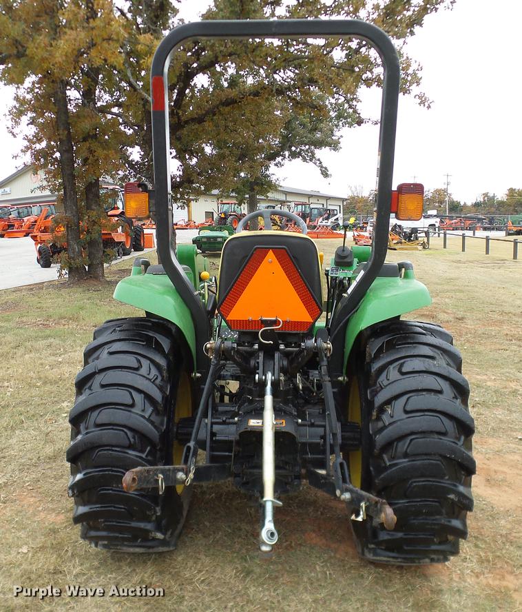 image for item DD1496 2012 John Deere 3032E MFWD tractor
