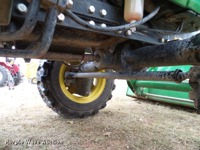 image for item DD1496 2012 John Deere 3032E MFWD tractor
