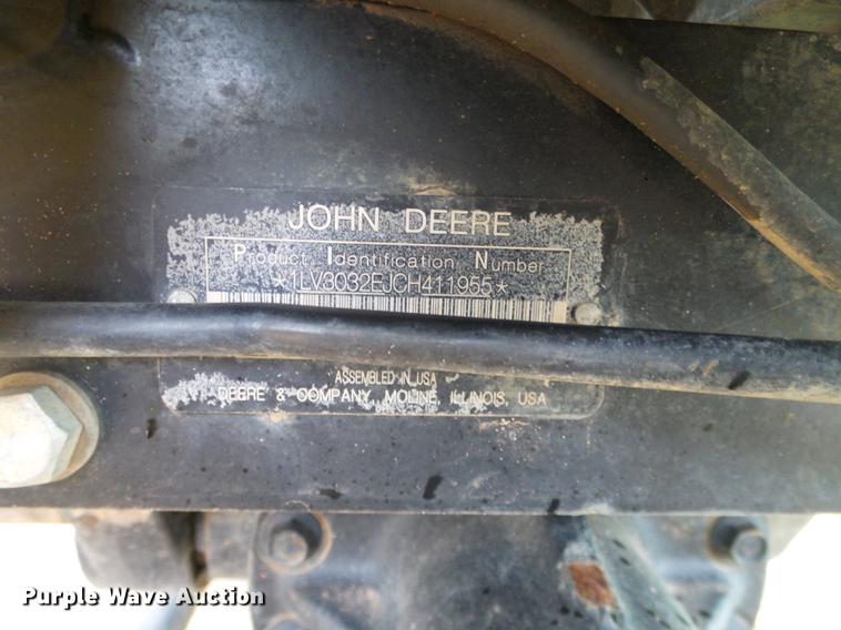 image for item DD1496 2012 John Deere 3032E MFWD tractor