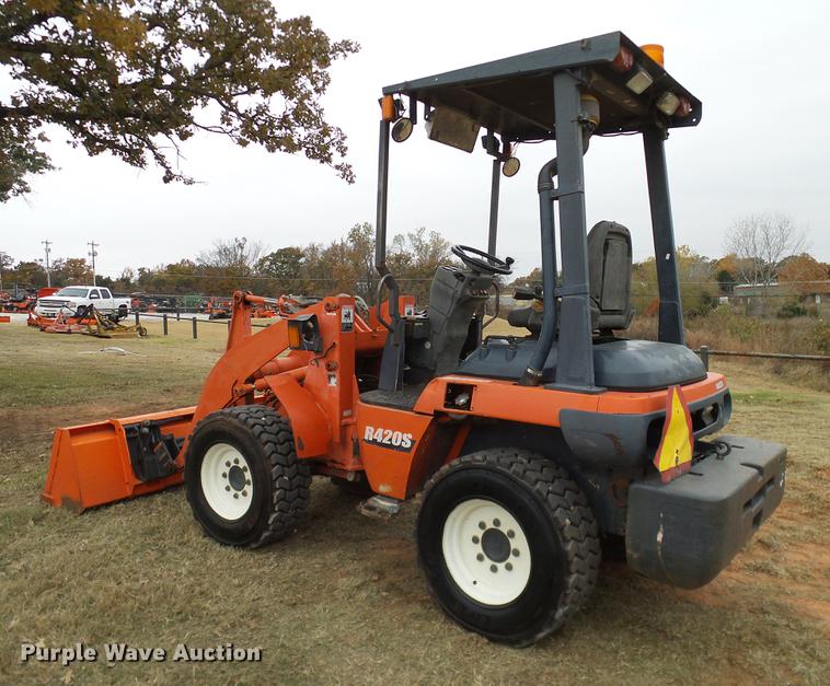 image for item DD1497 2005 Kubota R420S wheel loader