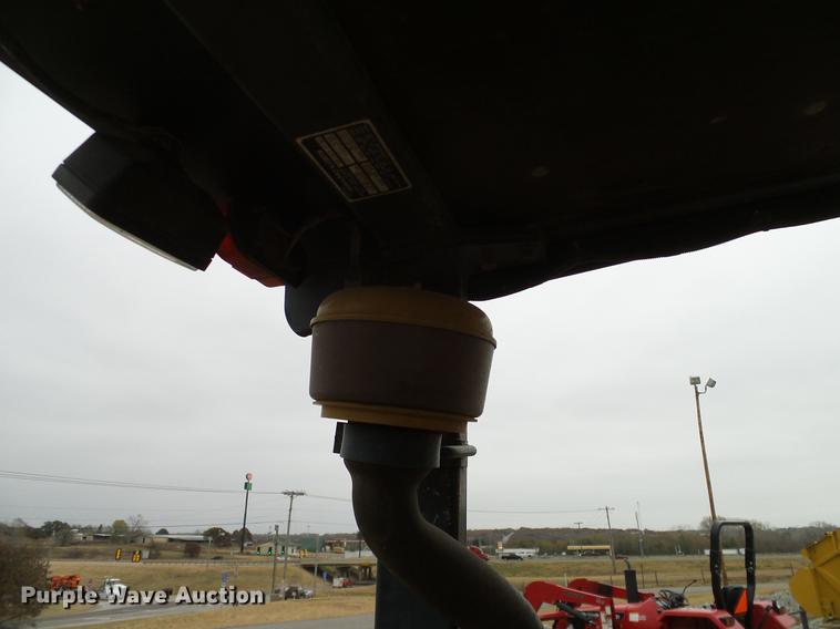 image for item DD1497 2005 Kubota R420S wheel loader