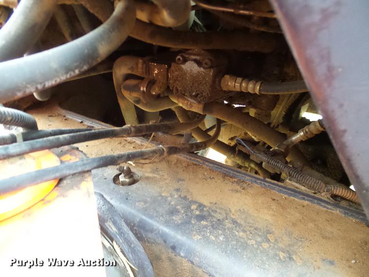 image for item DD1497 2005 Kubota R420S wheel loader