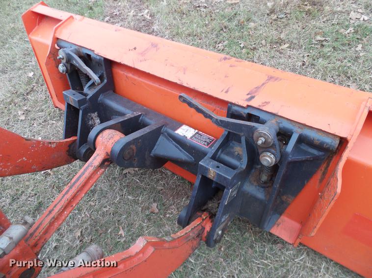 image for item DD1497 2005 Kubota R420S wheel loader