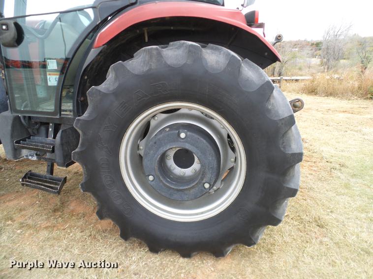 image for item DD1498 2004 Case IH JX95 MFWD tractor