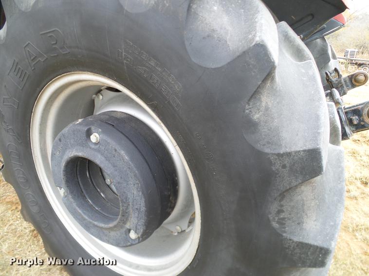 image for item DD1498 2004 Case IH JX95 MFWD tractor