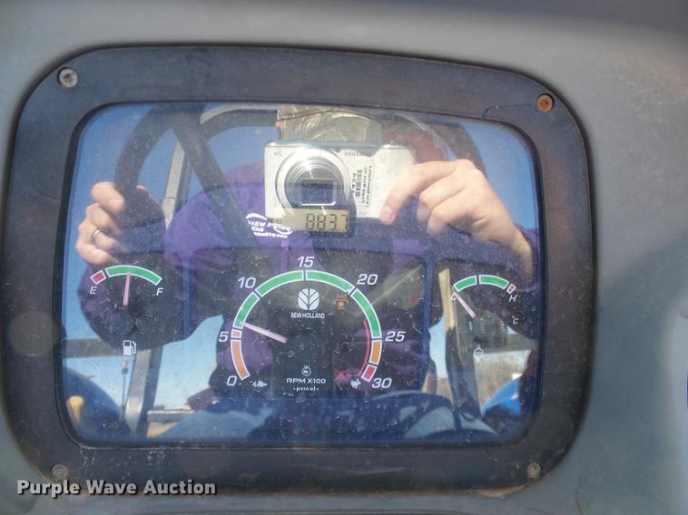 image for item DD1499 2007 New Holland TT60A tractor