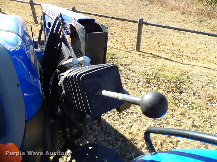 image for item DD1499 2007 New Holland TT60A tractor