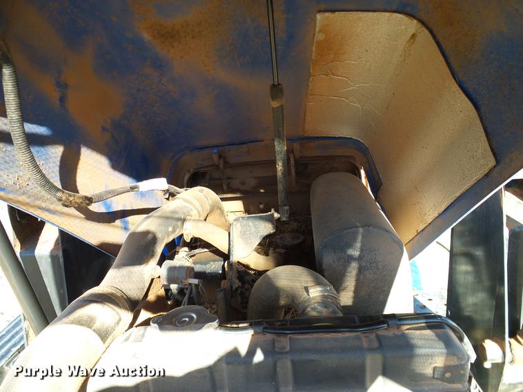 image for item DD1499 2007 New Holland TT60A tractor