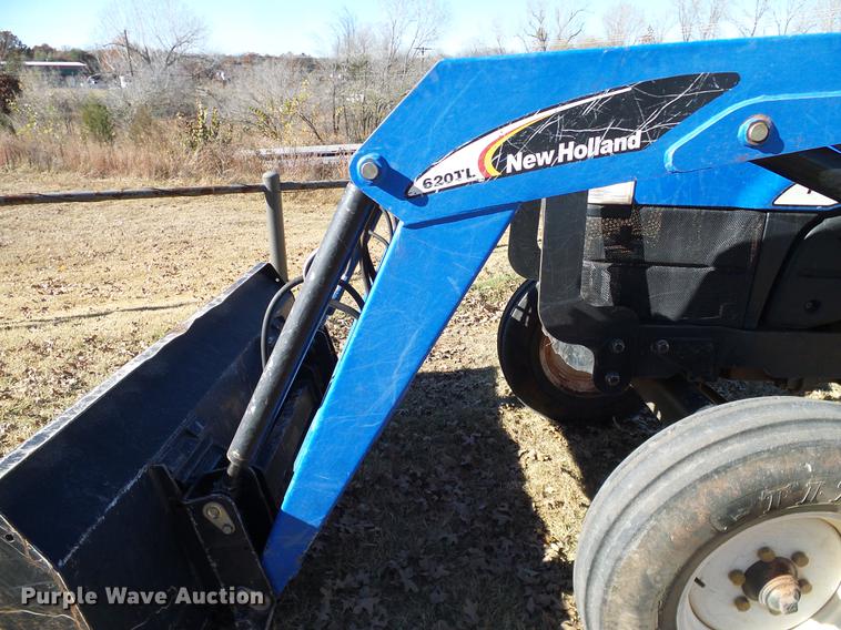 image for item DD1499 2007 New Holland TT60A tractor