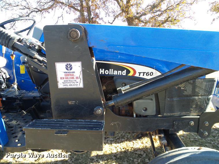 image for item DD1499 2007 New Holland TT60A tractor