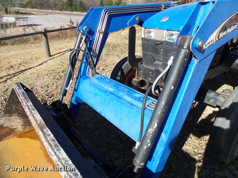 image for item DD1499 2007 New Holland TT60A tractor