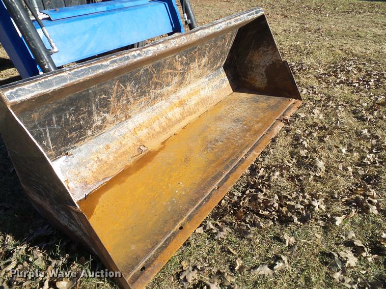 image for item DD1499 2007 New Holland TT60A tractor