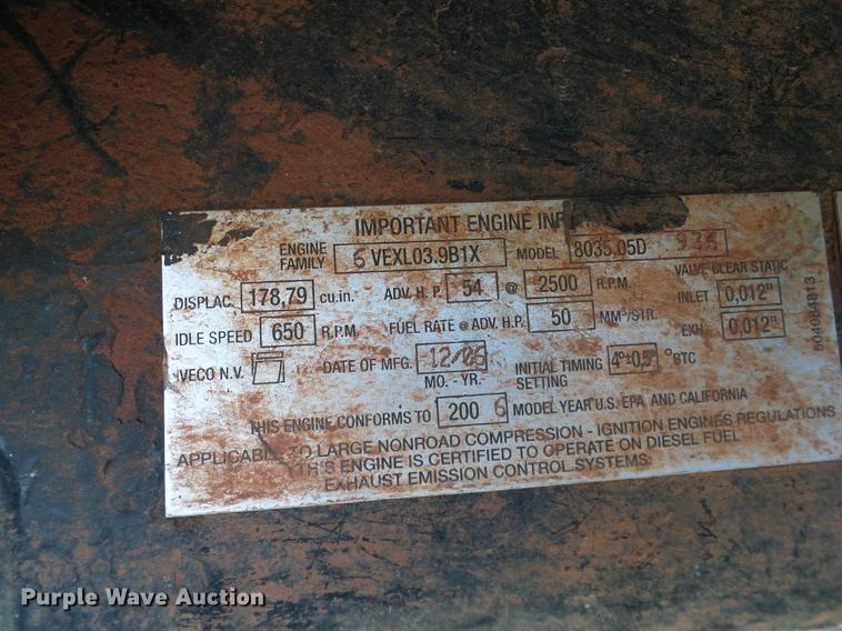 image for item DD1499 2007 New Holland TT60A tractor