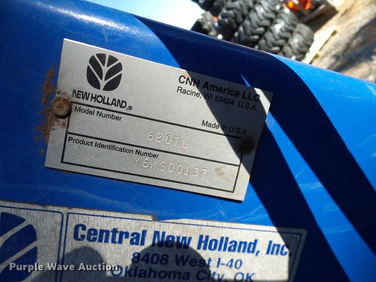 image for item DD1499 2007 New Holland TT60A tractor