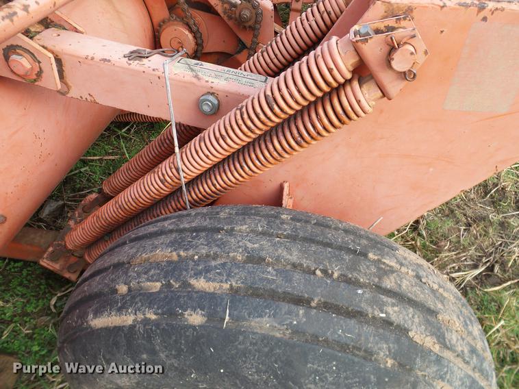 image for item AO9354 Hesston 1014 Hydroswing windrower