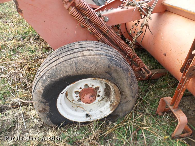 image for item AO9354 Hesston 1014 Hydroswing windrower