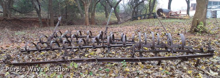 image for item AO9365 Spring tooth harrow