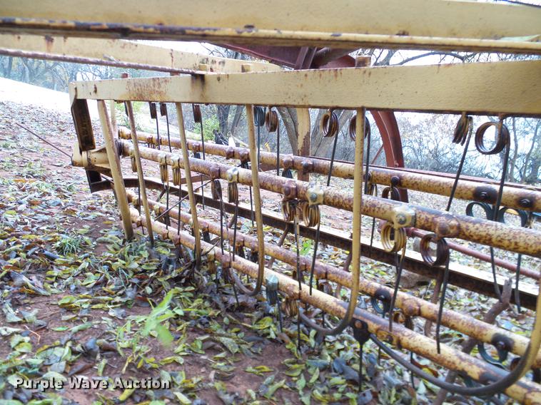 image for item AO9367 New Holland 55 hay rake