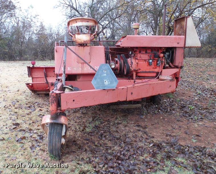 image for item AO9371 Hesston 500 self-propelled windrower