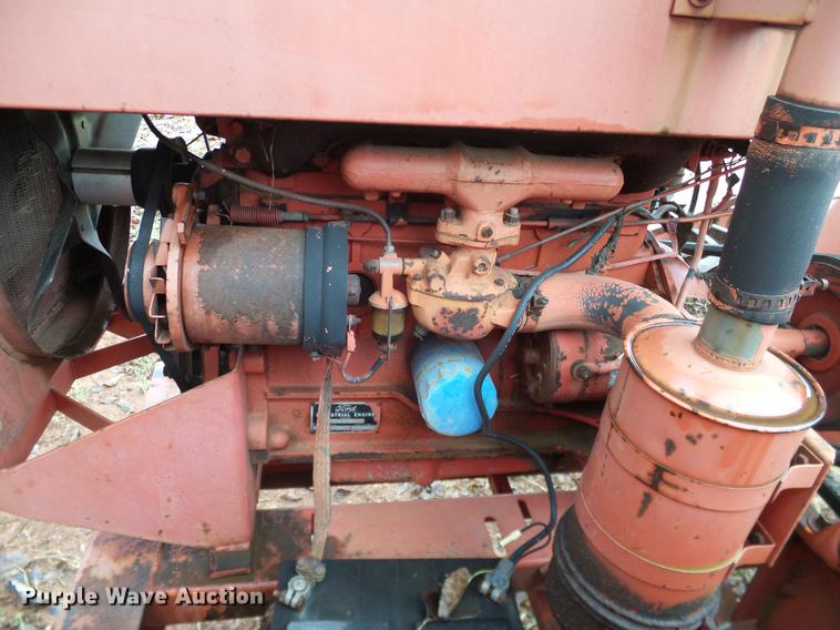 image for item AO9371 Hesston 500 self-propelled windrower