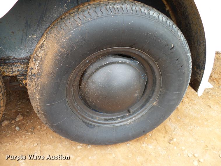 image for item AO9374 Shop built horse trailer