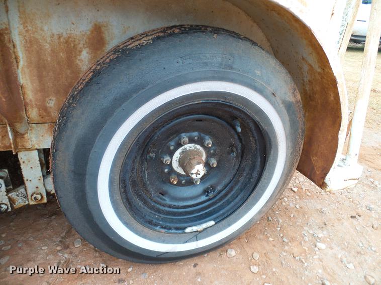 image for item AO9376 Shop built horse trailer