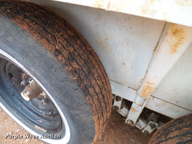 image for item AO9376 Shop built horse trailer