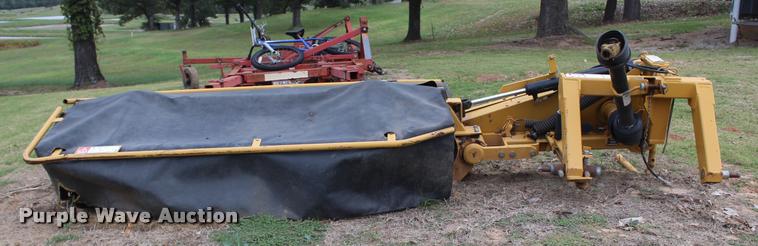 image for item AQ9557 Vermeer 5030 disc mower