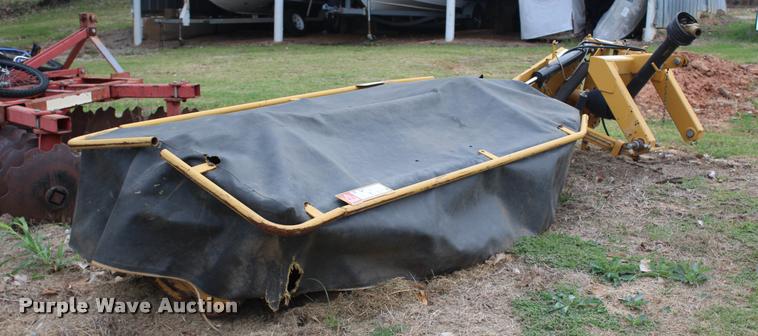 image for item AQ9557 Vermeer 5030 disc mower