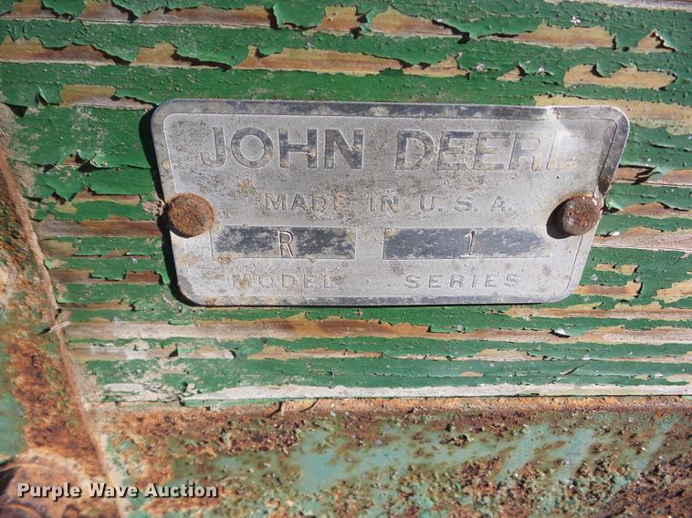 image for item BI9573 John Deere R Series 1 manure spreader