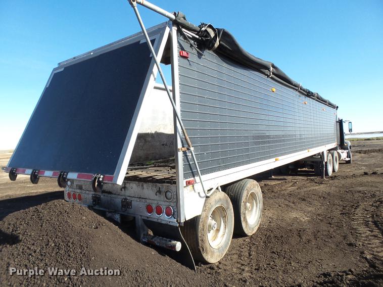 image for item BJ9925 2008 Wilson DWG-550WB live bottom trailer
