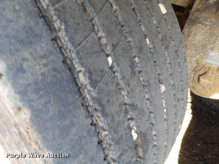 image for item BJ9925 2008 Wilson DWG-550WB live bottom trailer