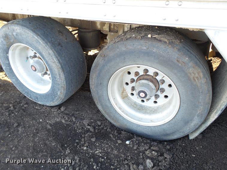image for item BJ9925 2008 Wilson DWG-550WB live bottom trailer