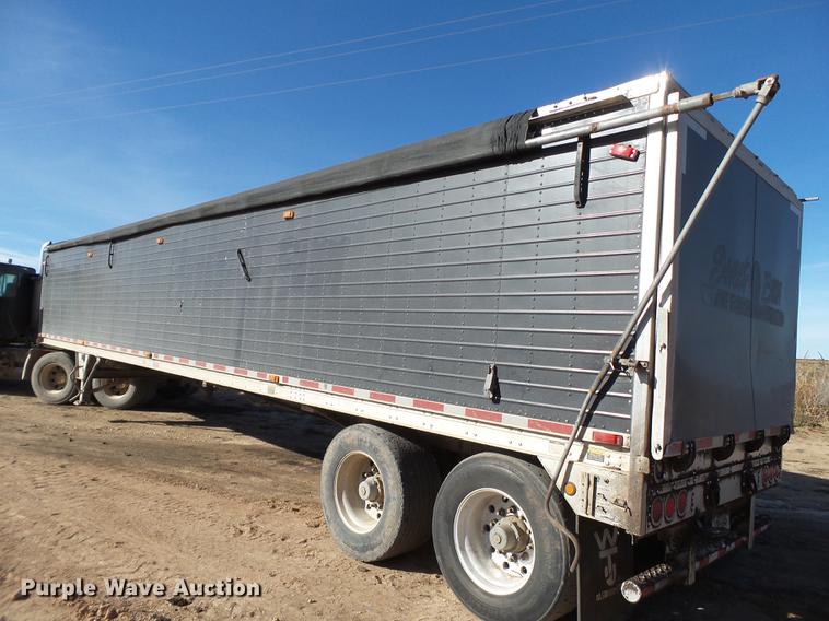 image for item BJ9927 2008 Wilson DWG-550WB live bottom trailer