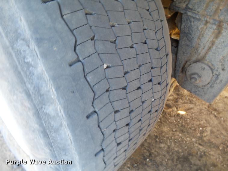 image for item BJ9927 2008 Wilson DWG-550WB live bottom trailer