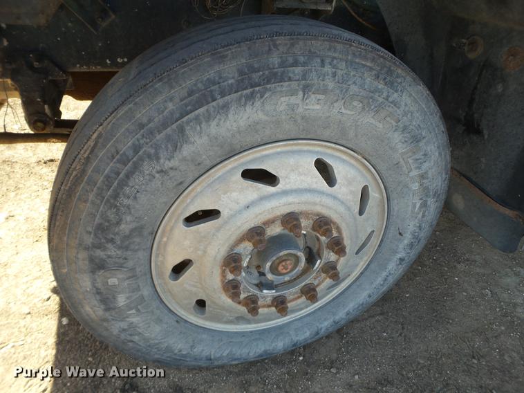 image for item BJ9930 1998 Mack CH613 manure spreader truck