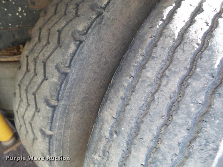 image for item BJ9930 1998 Mack CH613 manure spreader truck