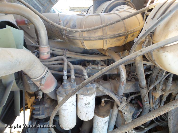 image for item BJ9930 1998 Mack CH613 manure spreader truck