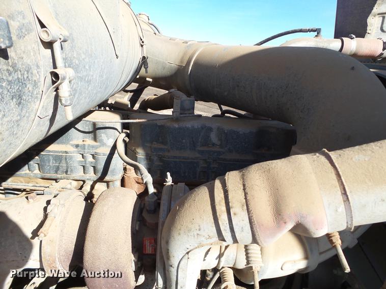 image for item BJ9930 1998 Mack CH613 manure spreader truck