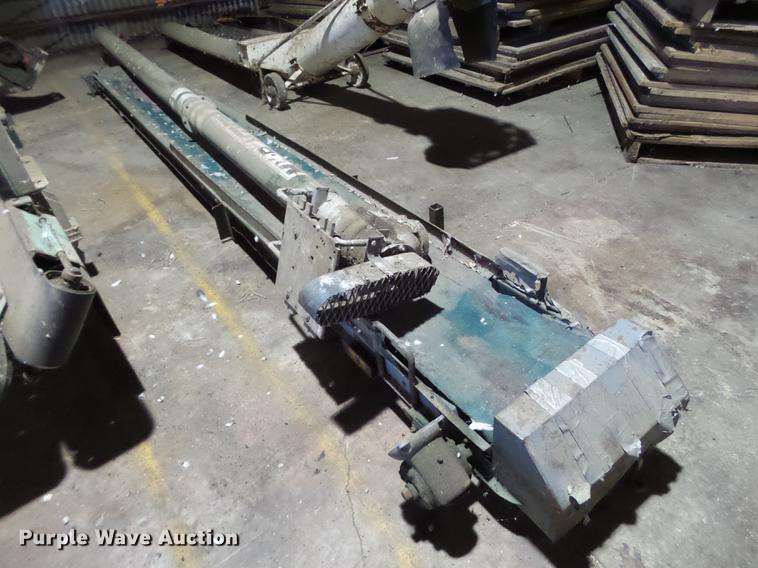 image for item BJ9969 Conveyors and unloading auger