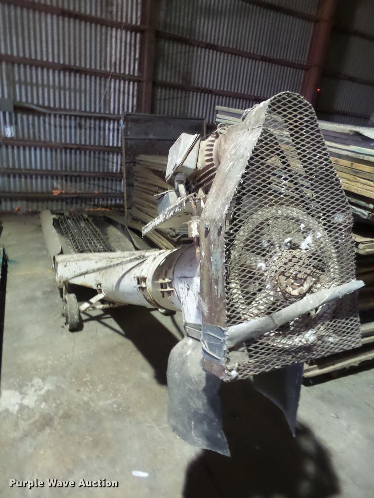 image for item BJ9969 Conveyors and unloading auger