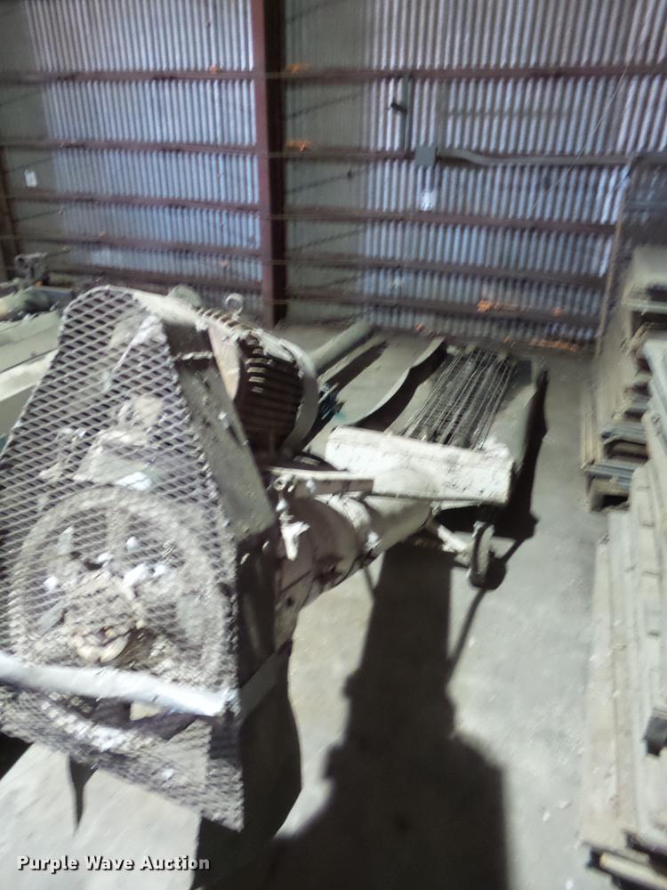 image for item BJ9969 Conveyors and unloading auger