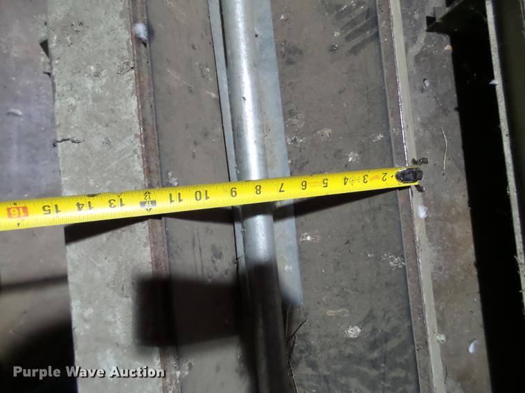 image for item BJ9969 Conveyors and unloading auger