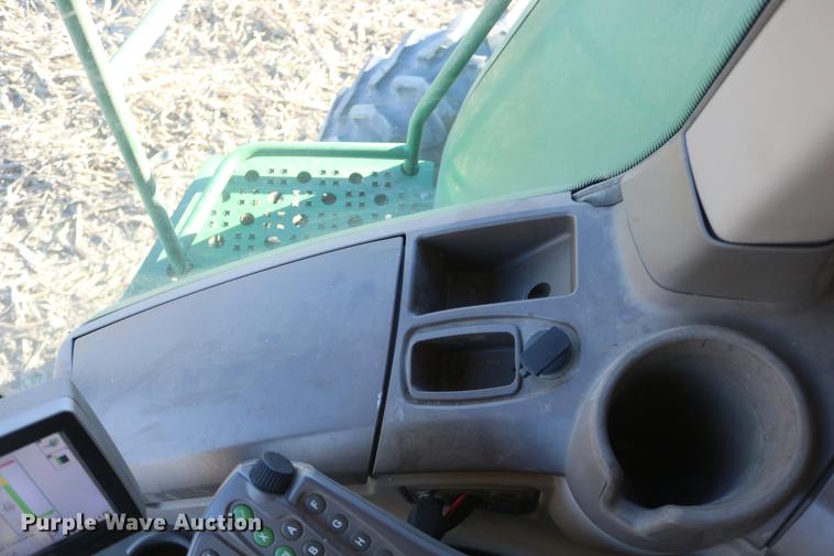 image for item BK9258 2013 John Deere S670 STS combine