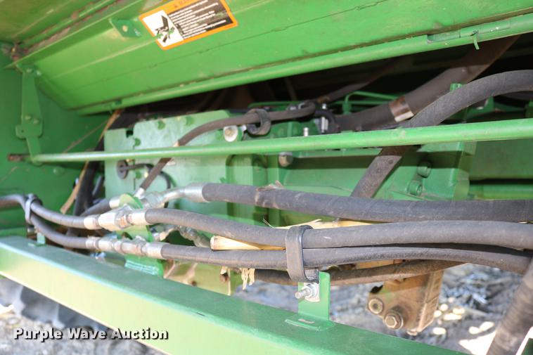 image for item BK9258 2013 John Deere S670 STS combine