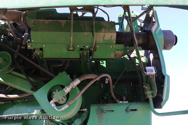 image for item BK9258 2013 John Deere S670 STS combine