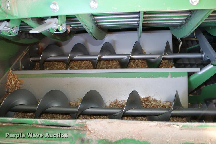 image for item BK9258 2013 John Deere S670 STS combine